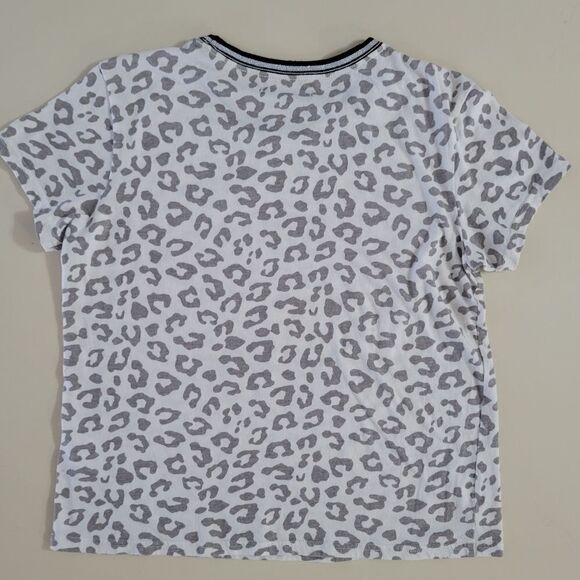 Abercrombie & Fitch Animal Print Short-sleeved Top - Picture 10 of 10